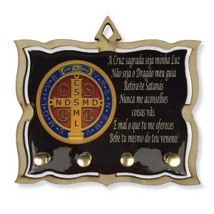 PC380649 - Porta Chaves Medalha de São Bento MDF Resinado - 15,5x14cm