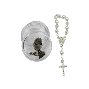 DZ112100 - Caixinha Primeira Eucaristia Níquel Envelhecido c/ Dezena - 3,8x1,7cm