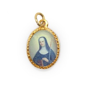 MD103132P10 - Medalha de Alumínio Oval Dourada c/ 10un Santa Escolástica - 2x1,3cm.