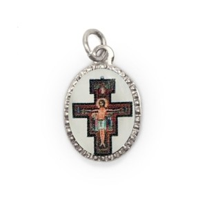 MD103888P10 - Medalha de Alumínio Oval Prata c/ 10un. Cruz de São Damião - 2X1,3cm 