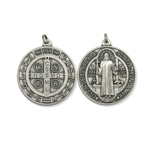 MD1190997 - Medalha São Bento Italiana Redonda Prateada - 6x5cm